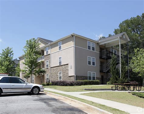 Current <b>apartment</b> rentals in the <b>Atlanta</b>, <b>GA</b> area range in price from $200 to $29,193 with an overall median price of $2,570. . 600 cheap apartments in atlanta ga